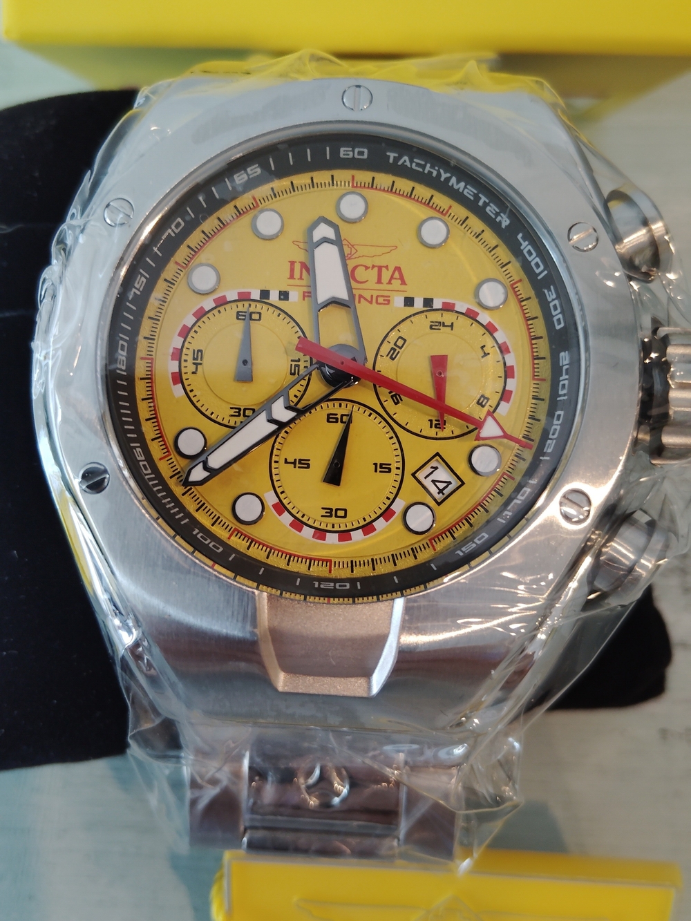 Invicta Racing Red Line Mens Watch 48mm - Picture 2 of 7